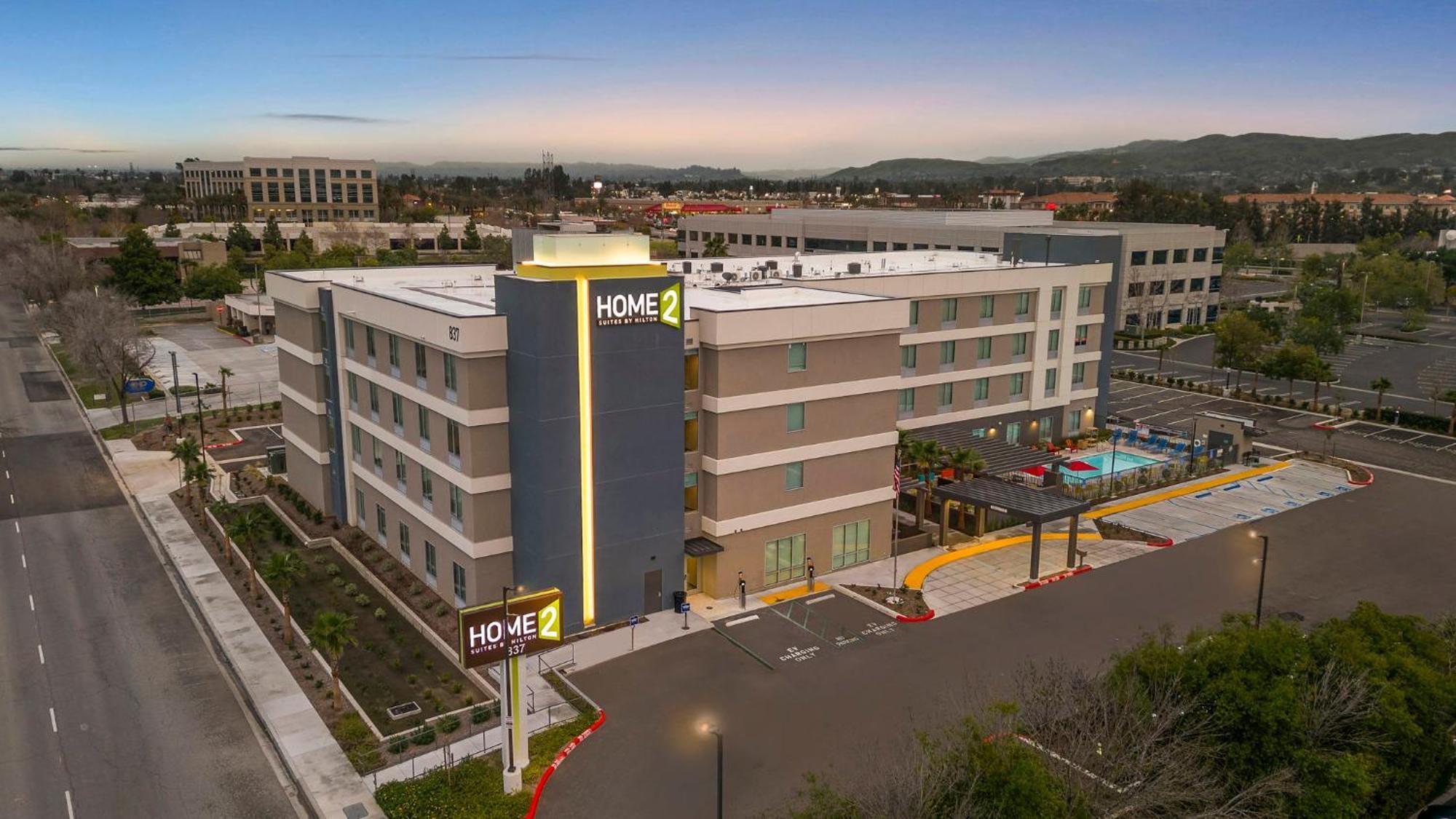 Home2 Suites By Hilton Сан Бернардино Екстериор снимка