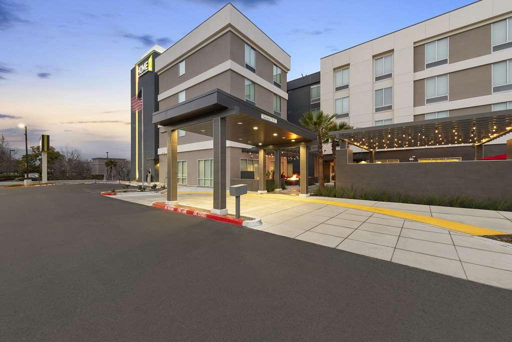 Home2 Suites By Hilton Сан Бернардино Екстериор снимка